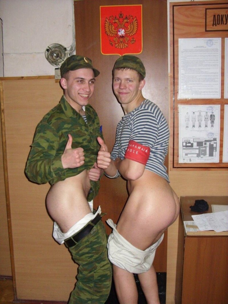 Beautiful naked men without panties