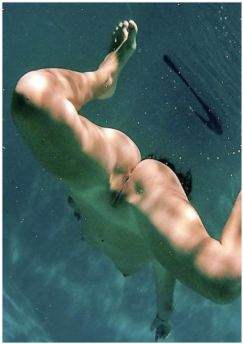 Naked women swimmers