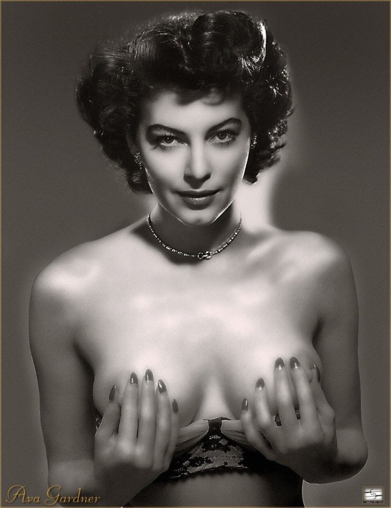Gina lollobrida tits