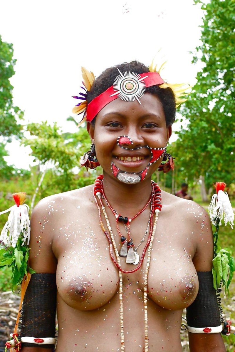 African pussy is naked