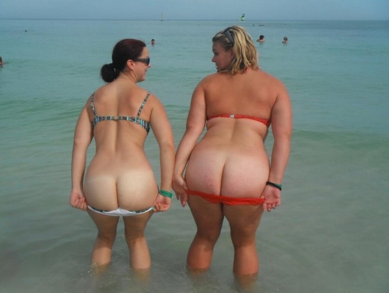 Mature with a big booty on the beach