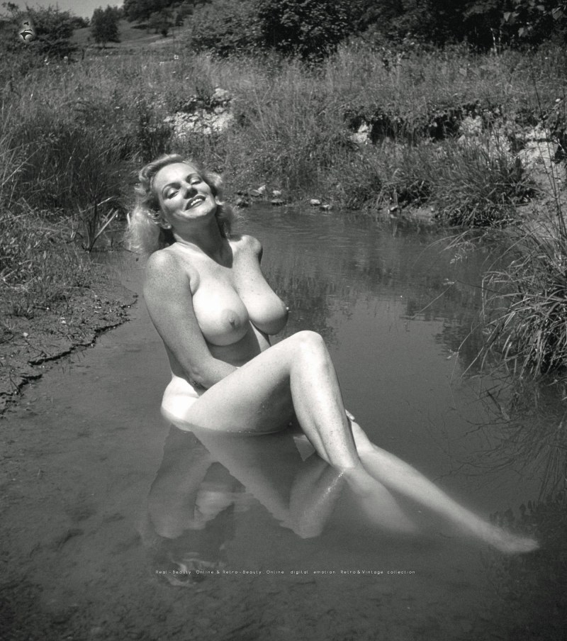 Naked Soviet women retro