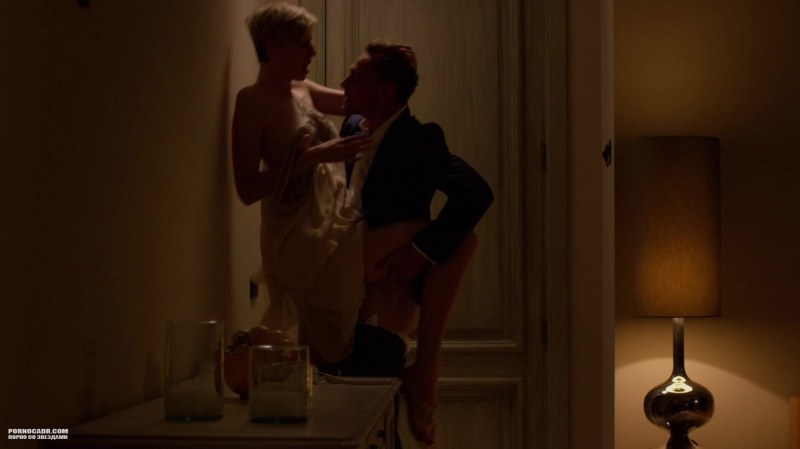 Elizabeth moron nudity