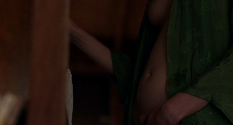 Elizabeth morons bed scenes