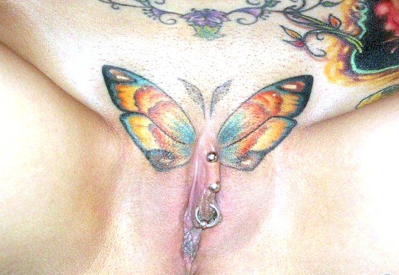 Women's tattoos on the vagina