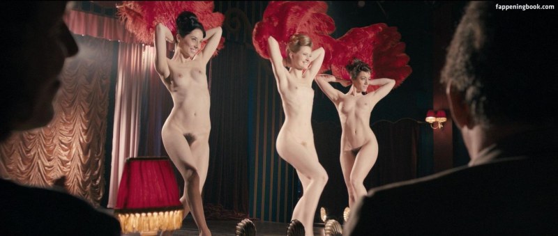 Naked Dancers of Kabarea Moulin Rouge