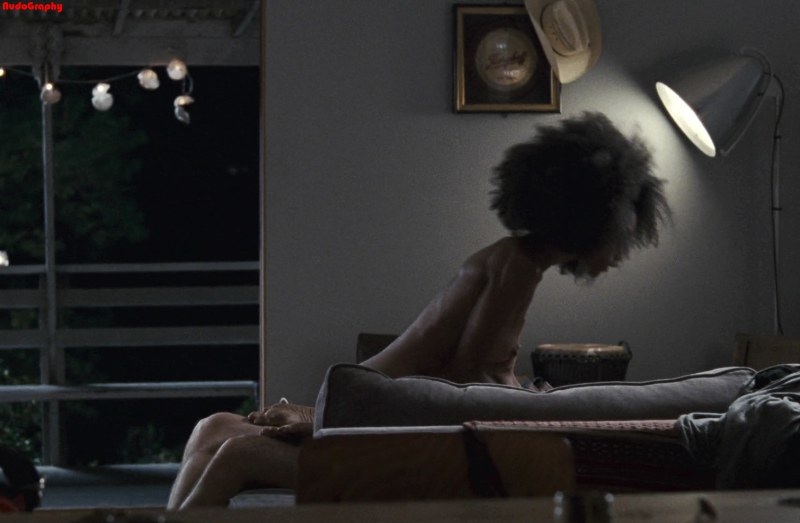 Yai dacosta to plastic