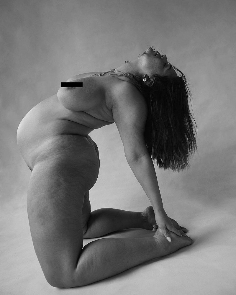 Naked women with magnificent forms