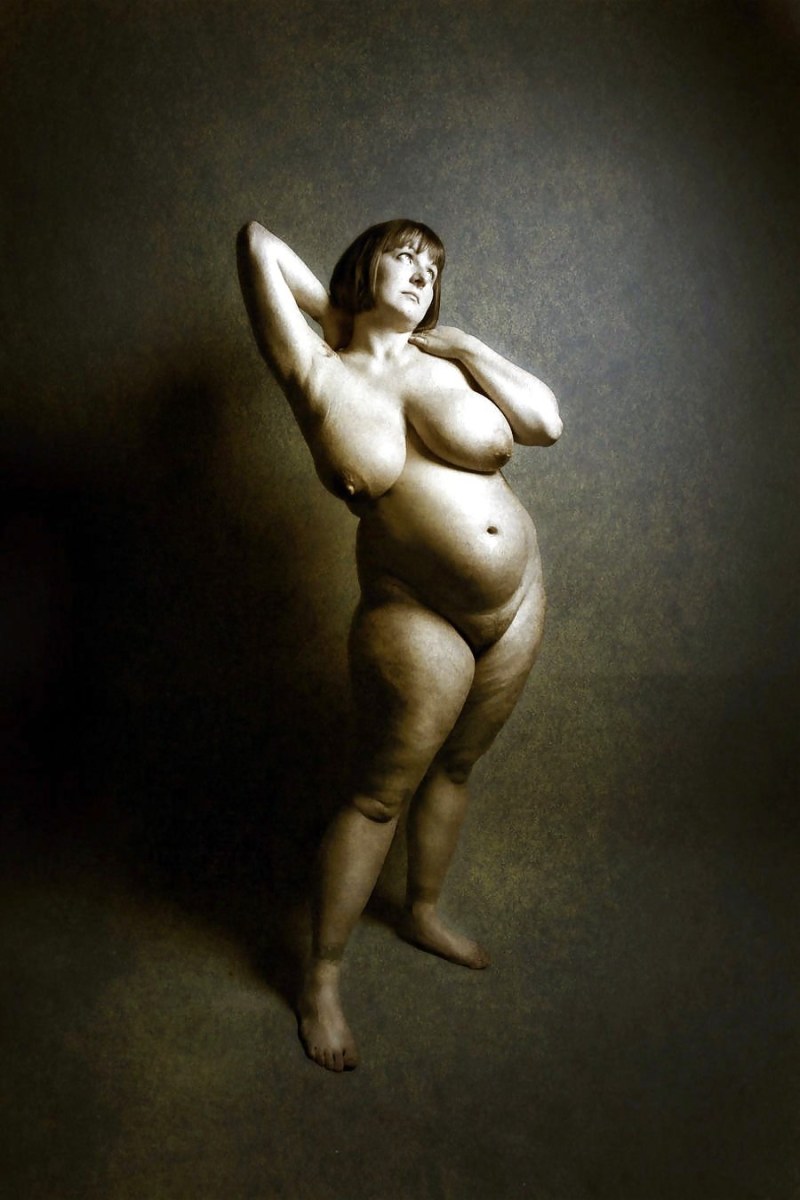 Beautiful full women nude