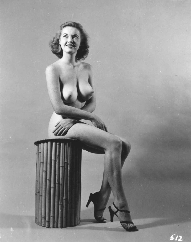 Erotic women of the 40s