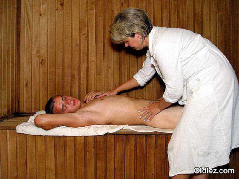 Erotic massage in the bath