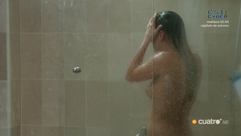 Erotic photos Clara Lago