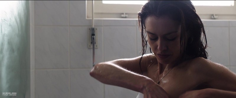 Hannah War Naked in films