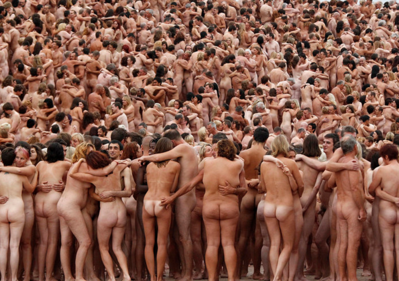 Many beautiful naked people