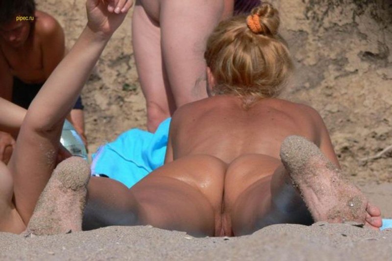 Fucking in the water on the beach spied