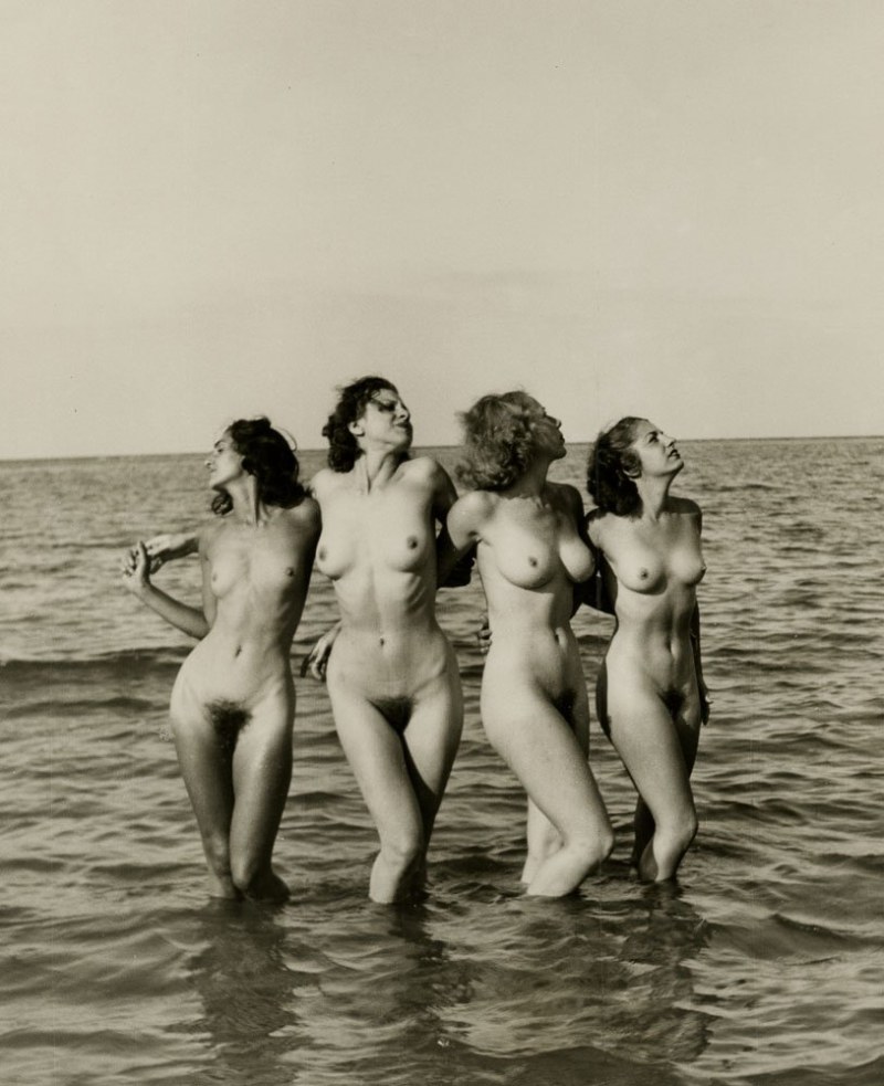 Retro naked beauty contests