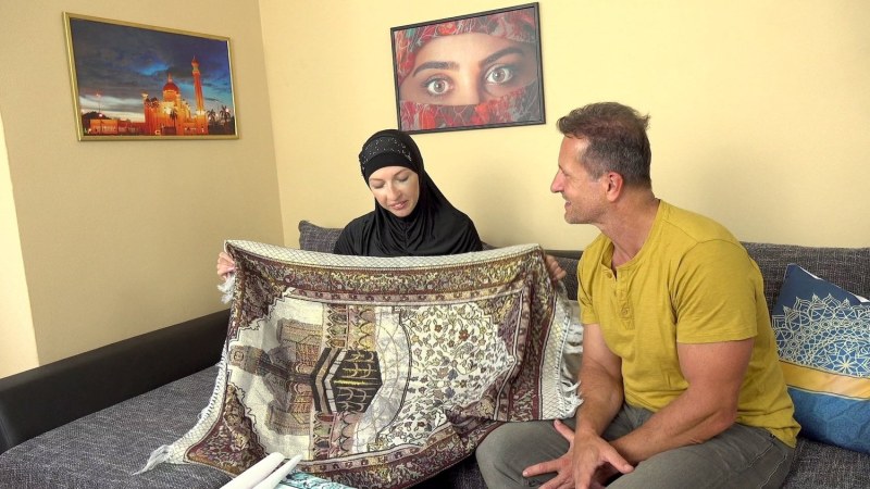 Sexwithmuslims - Czech Muslim Maid Belle Claire Muslim, Arab