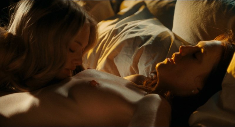Julianna Moore naked in the film