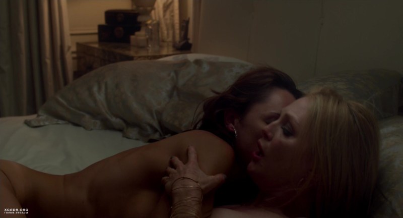 Julianna Moore is erotic