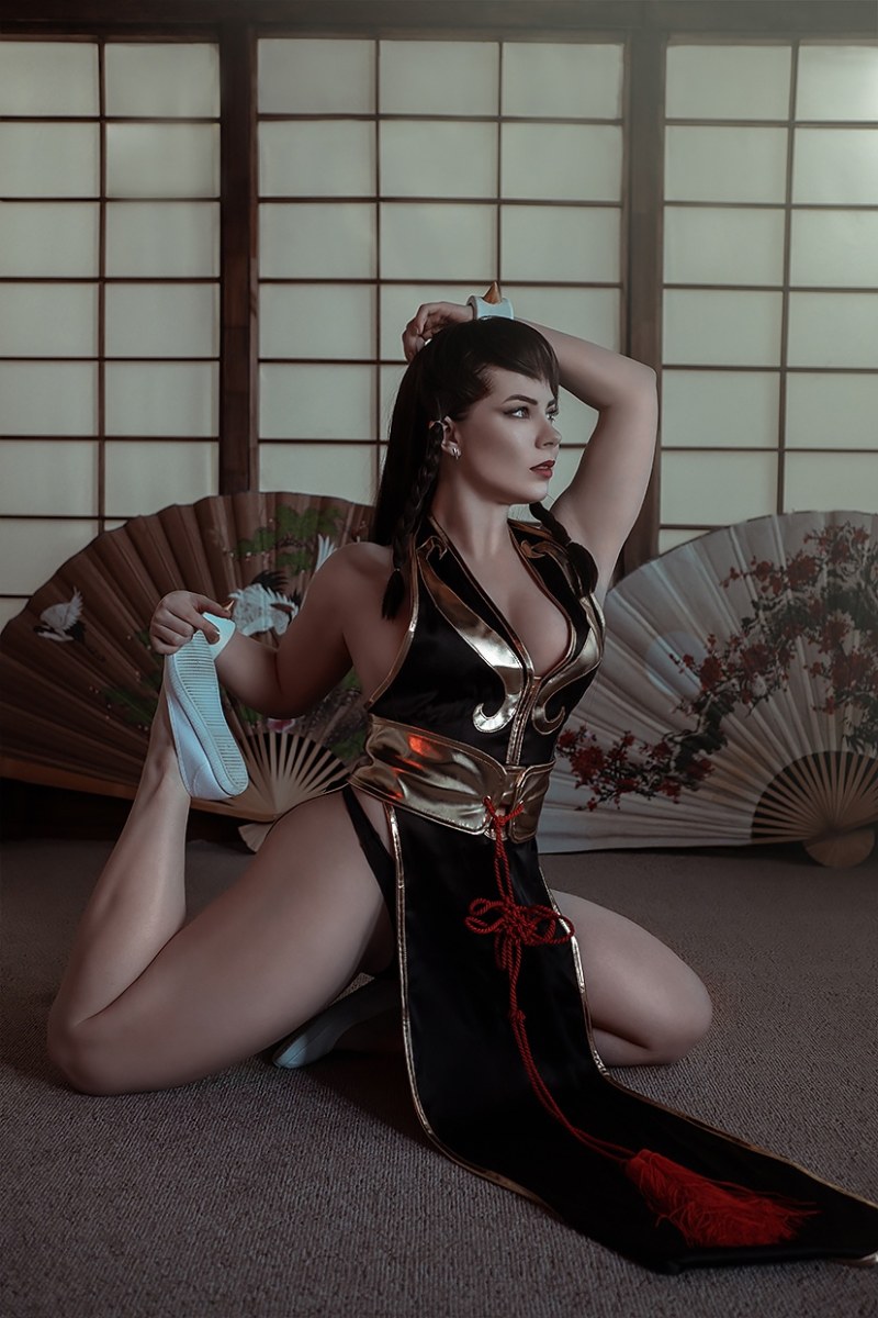 Cosplay Tomb Raider Anastasia Zelenova