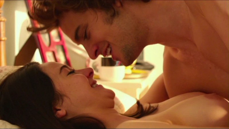 Sheilin Woodli bed scenes