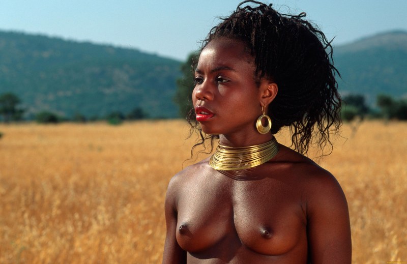 Naked African women