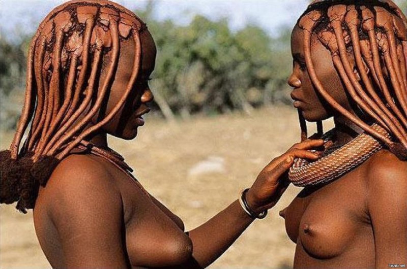 Naked women of African tribes
