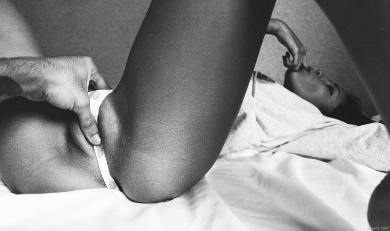 Men's fingers in a pussy