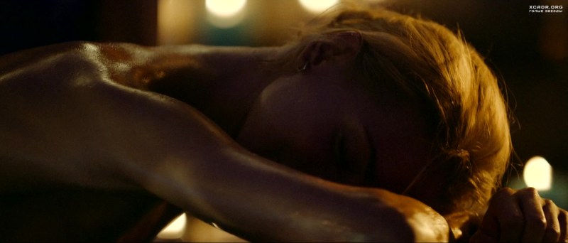 Anne Hathai Crazy 2005