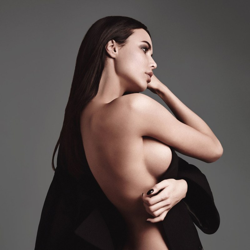 Emily Ratakovsky boobs