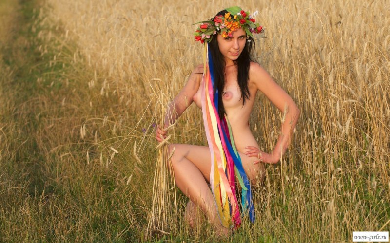 Naked Ukrainian women