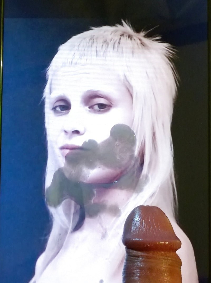 Yolandi naked photo in VK