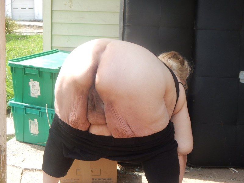 Big naked ass old woman