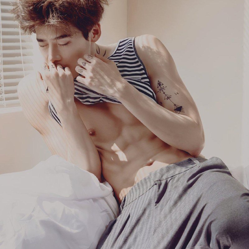 Lee Jung Sok Torsos