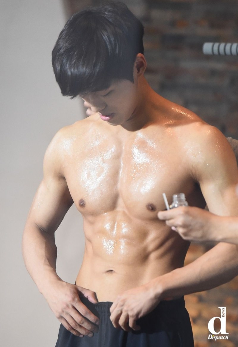Koreans torso aesthetics