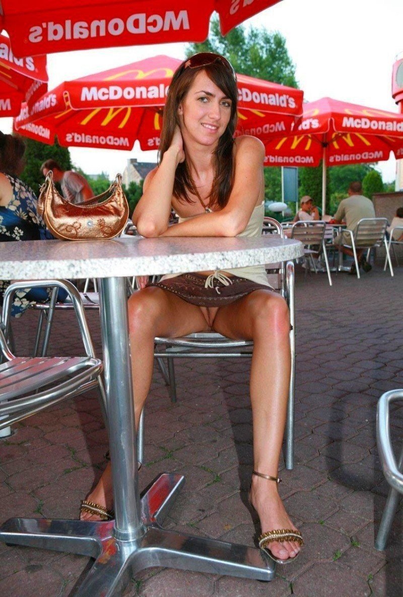 Girls without panties publicly