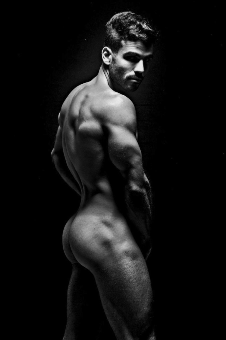 The most beautiful naked men