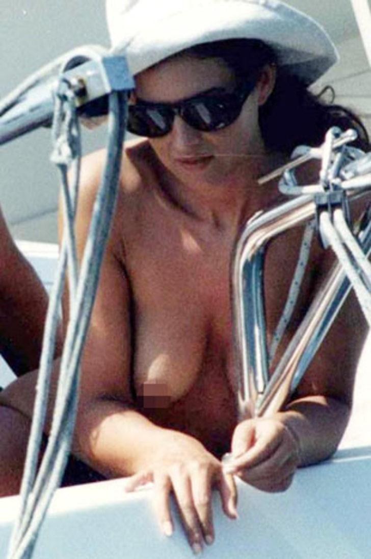 Naked Monica Bellucci in Malena's film