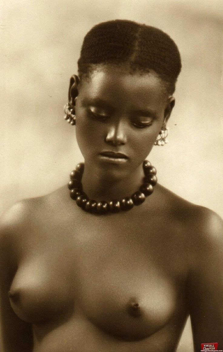Naked black women slaves
