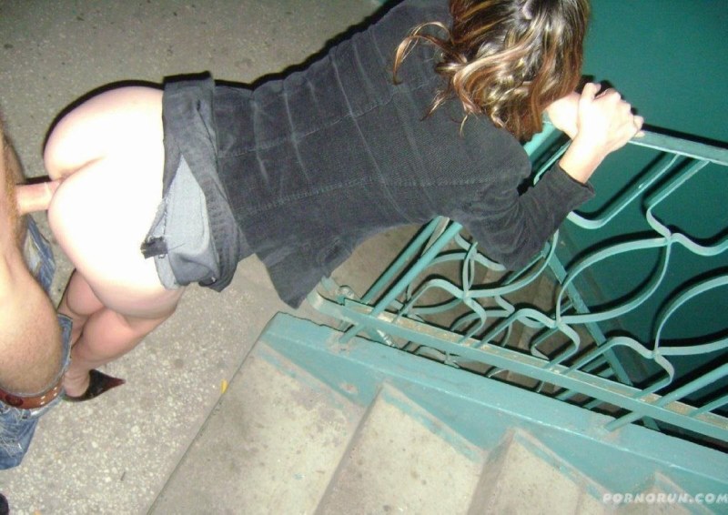 Fucked a girl in the entrance