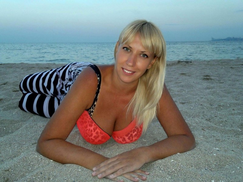 Sierra Sky in a bikini