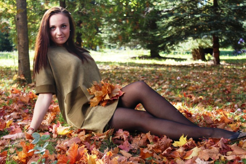 Girls in the fall from social networks