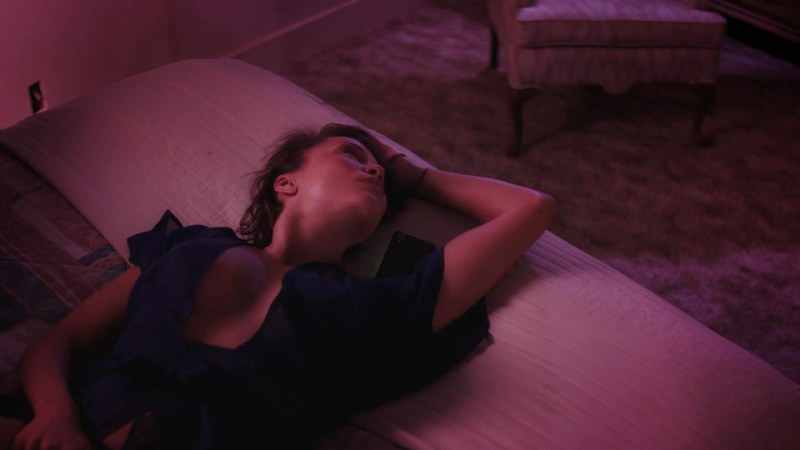 Carmen Ejoy satisfies herself