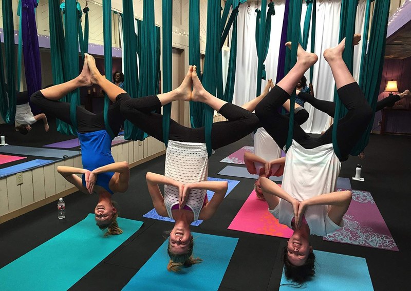 Anti -gravity cocoon