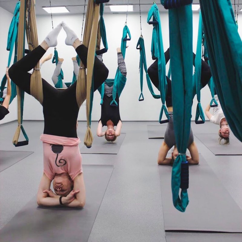 Aero Yoga Camedy Wumen