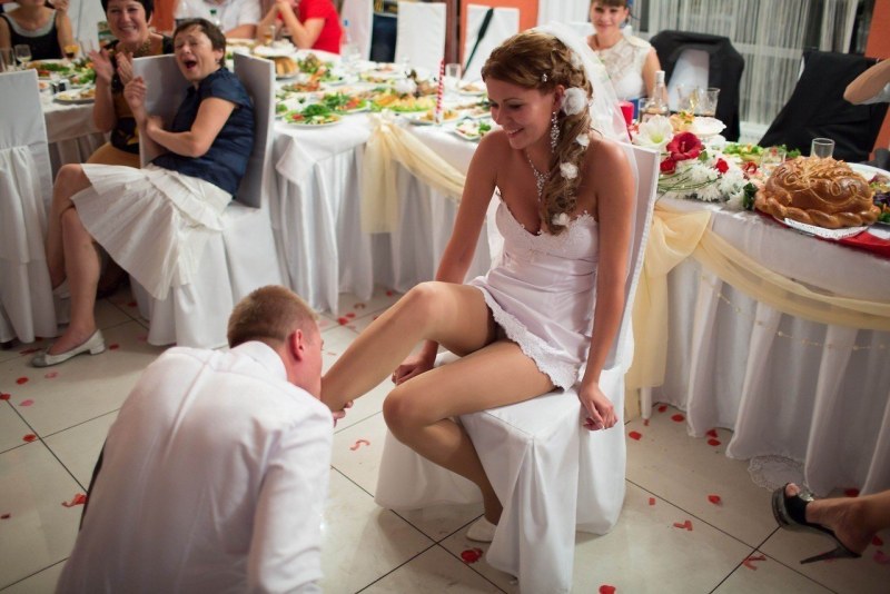 Swinger wedding contests