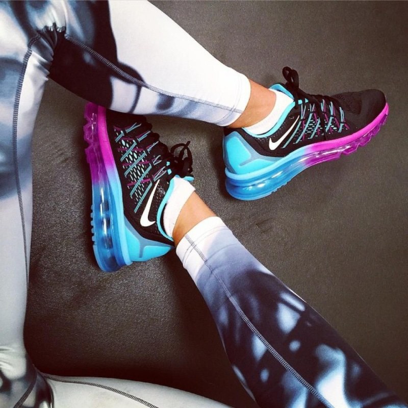 Naked legs in sneakers