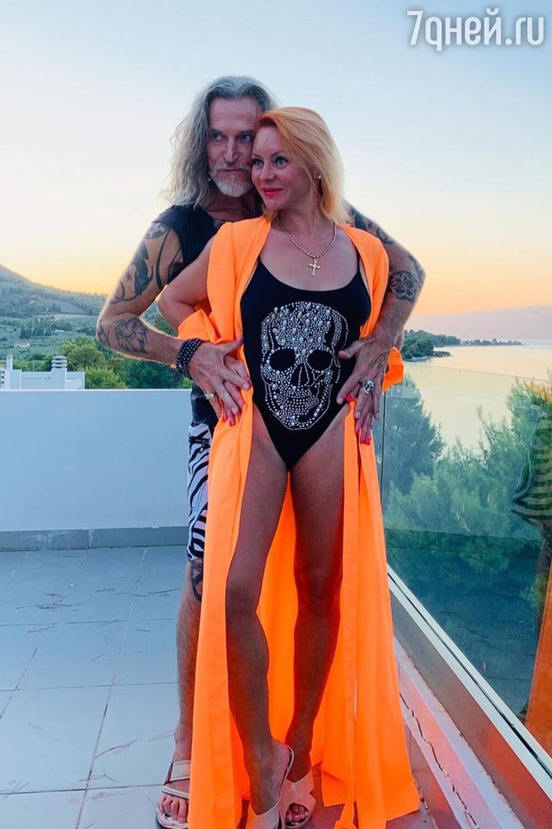 Red girls pornography