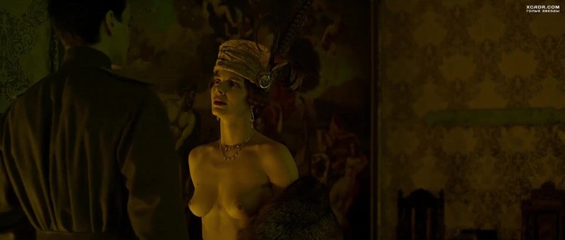 Elizabeth boyars photo naked