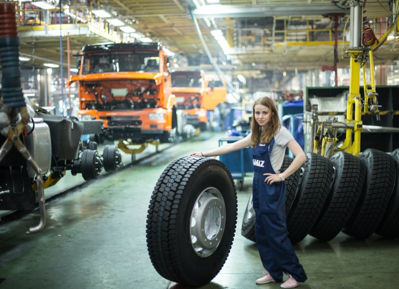 Elizaveta Tuktamysheva in underwear